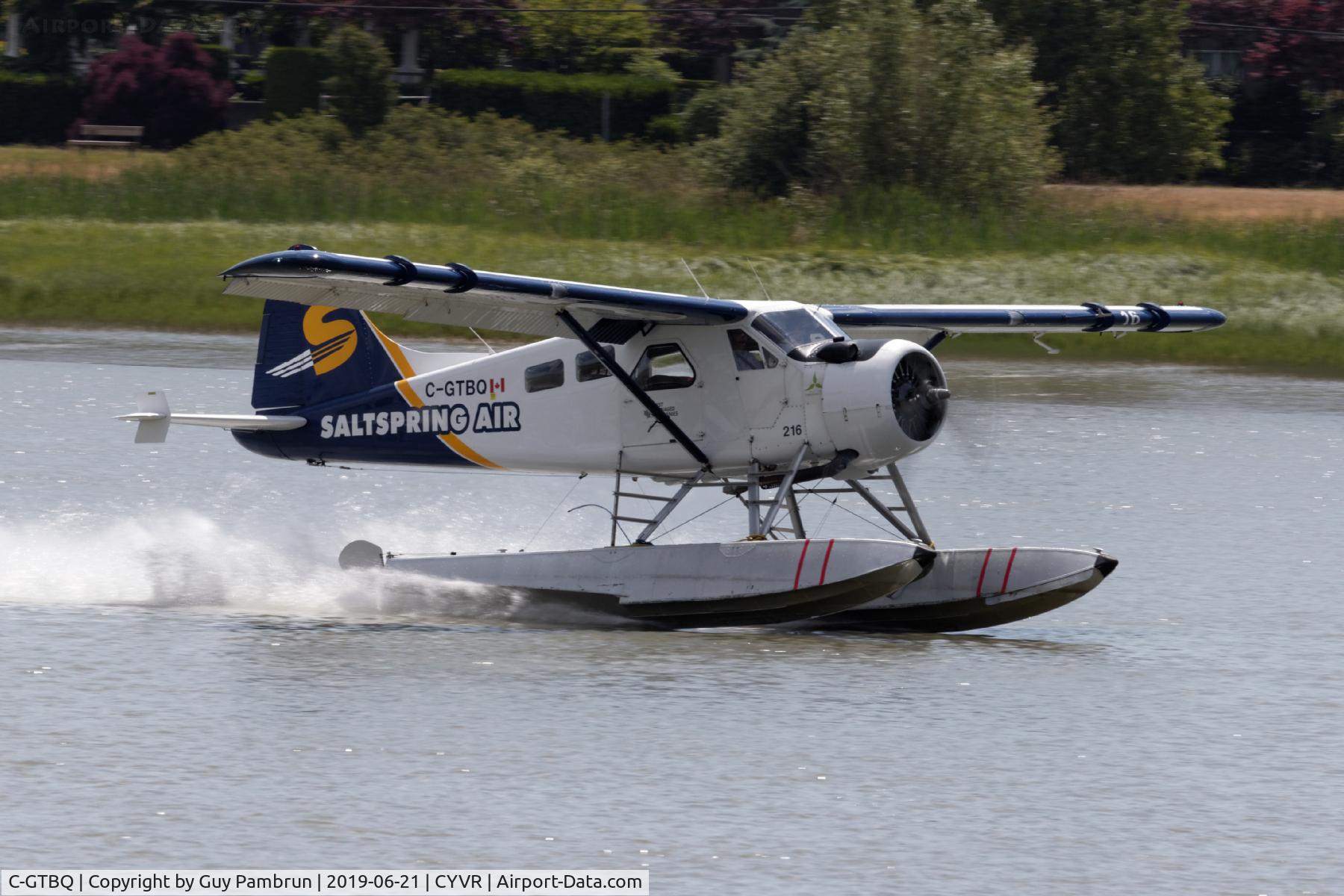 C-GTBQ, 1959 De Havilland Canada U-6A Beaver C/N 1316, Departing