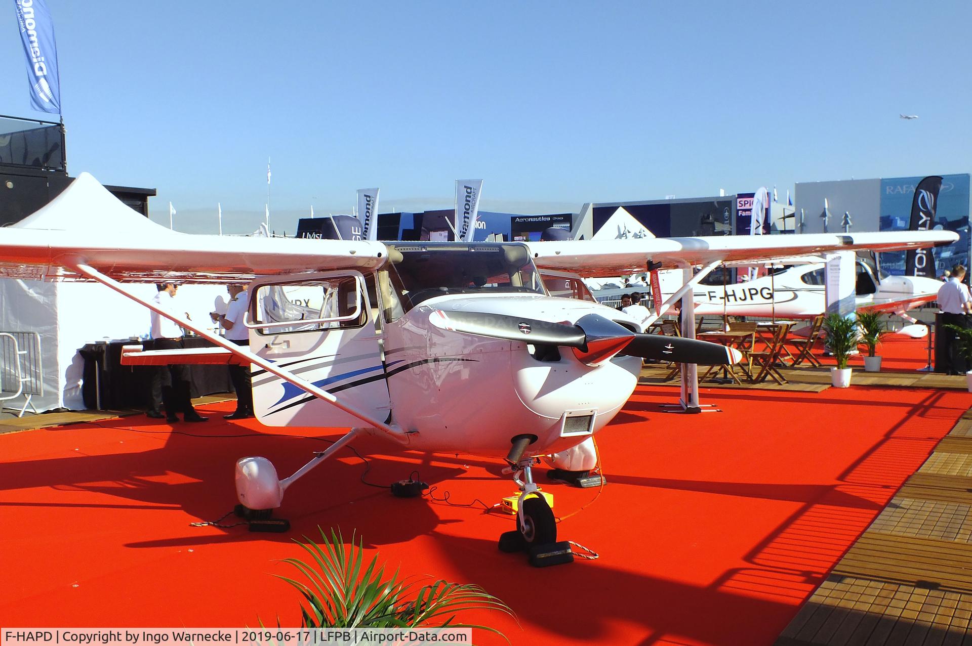 F-HAPD, Cessna 172S C/N 172S-11402, Cessna 172S Skyhawk at the Aerosalon 2019, Paris