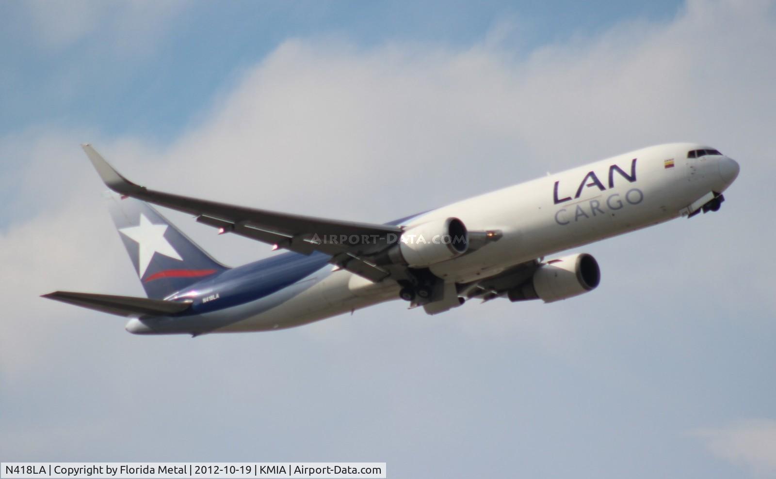 N418LA, 2005 Boeing 767-316F C/N 34246, MIA spotting