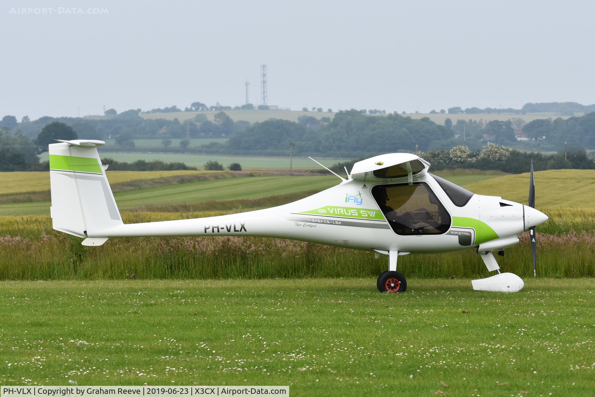 PH-VLX, 2016 Pipistrel Virus SW 121 C/N VSW 1210006, Just landed at Northrepps.