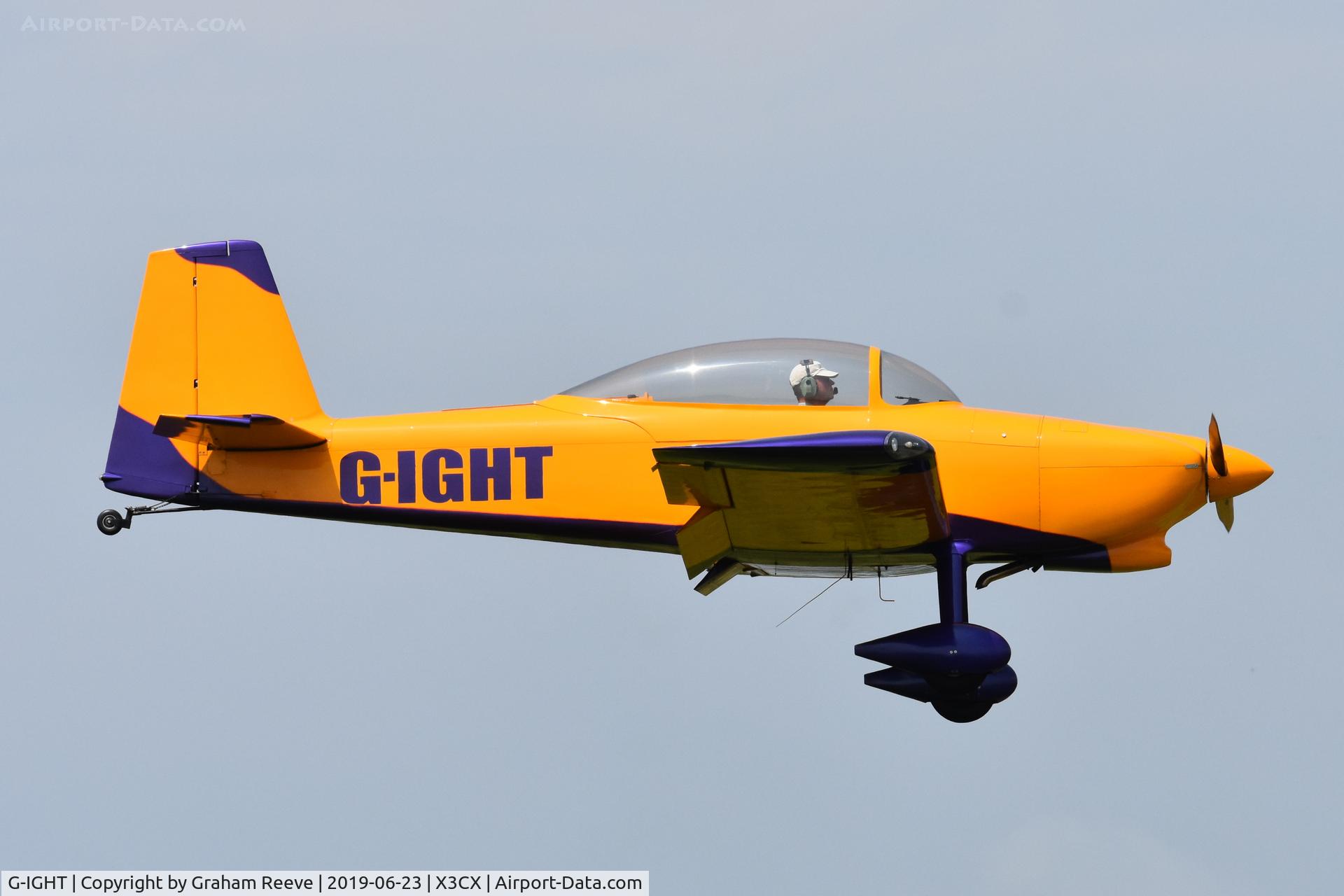 G-IGHT, 2010 Vans RV-8 C/N PFA 303-14520, Landing at Northrepps.