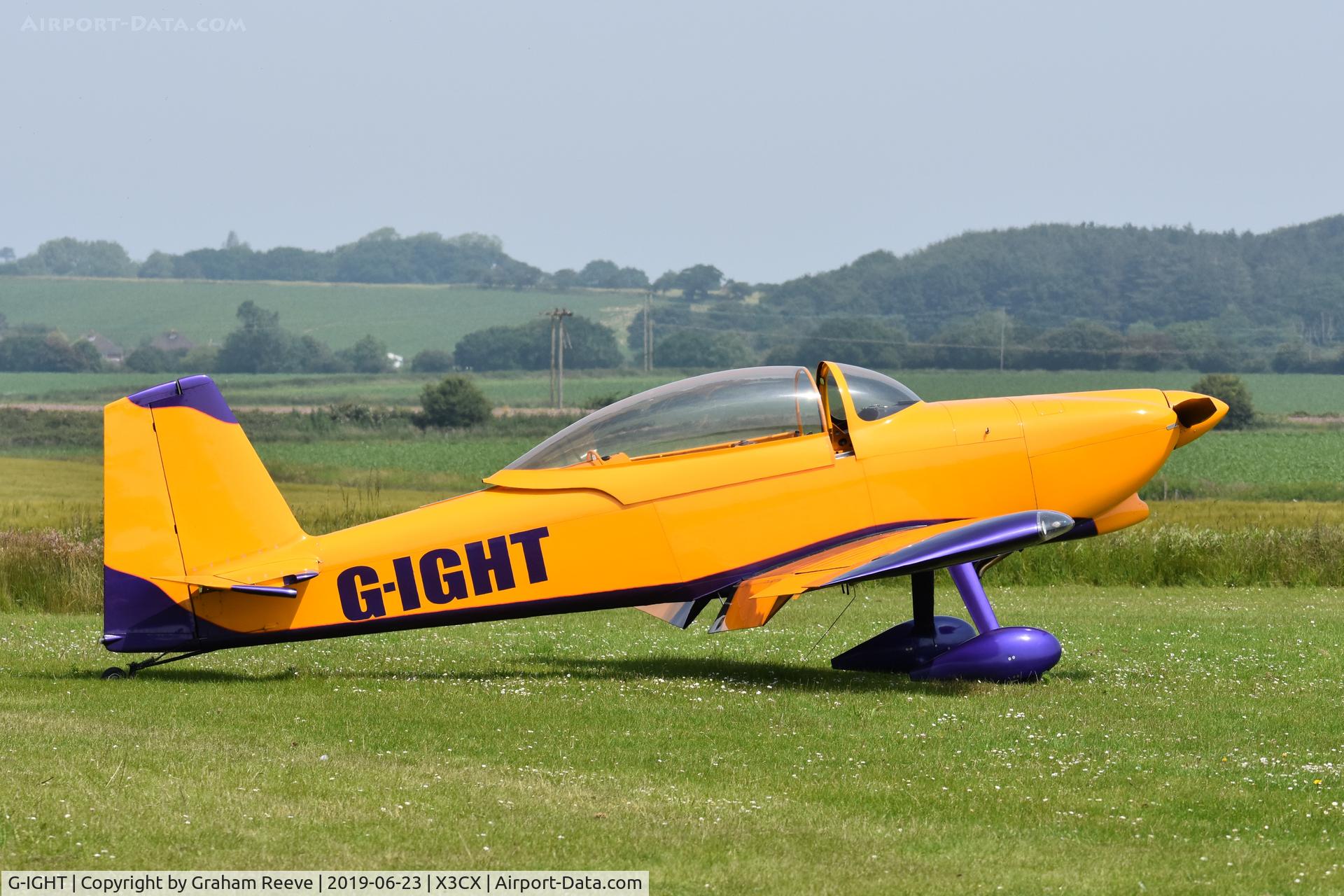 G-IGHT, 2010 Vans RV-8 C/N PFA 303-14520, Parked at Northrepps.