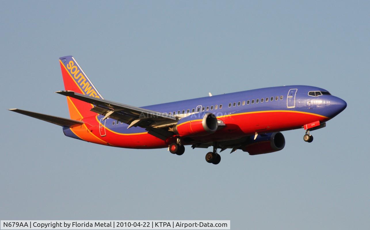 N679AA, 1986 Boeing 737-3A4 C/N 23291, TPA spotting