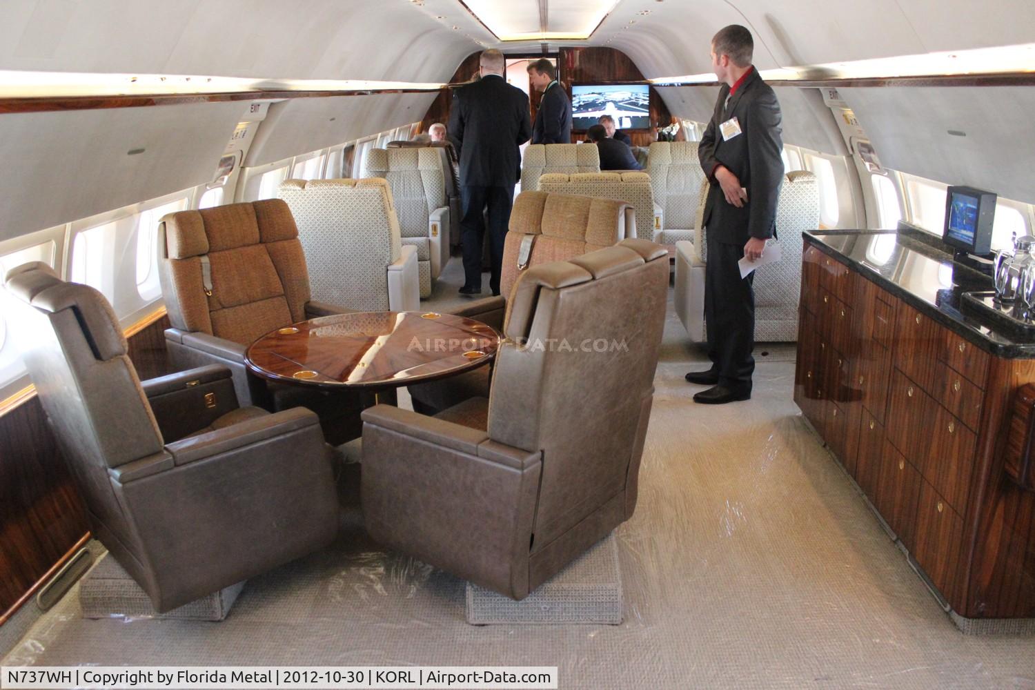 N737WH, 1998 Boeing 737-75T BBJ C/N 29142, NBAA 2012