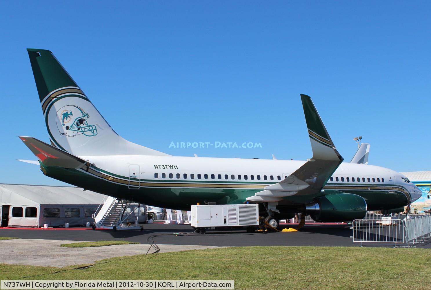N737WH, 1998 Boeing 737-75T BBJ C/N 29142, NBAA 2012