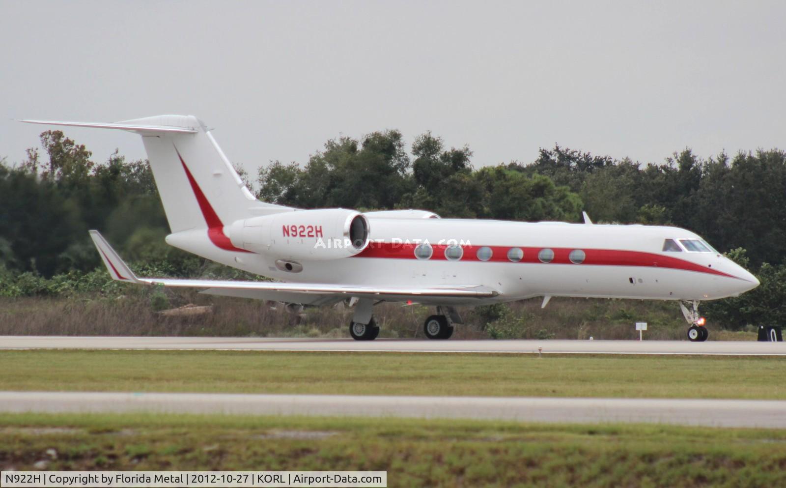 N922H, 2005 Gulfstream Aerospace GIV-X (G450) C/N 4036, NBAA 2012