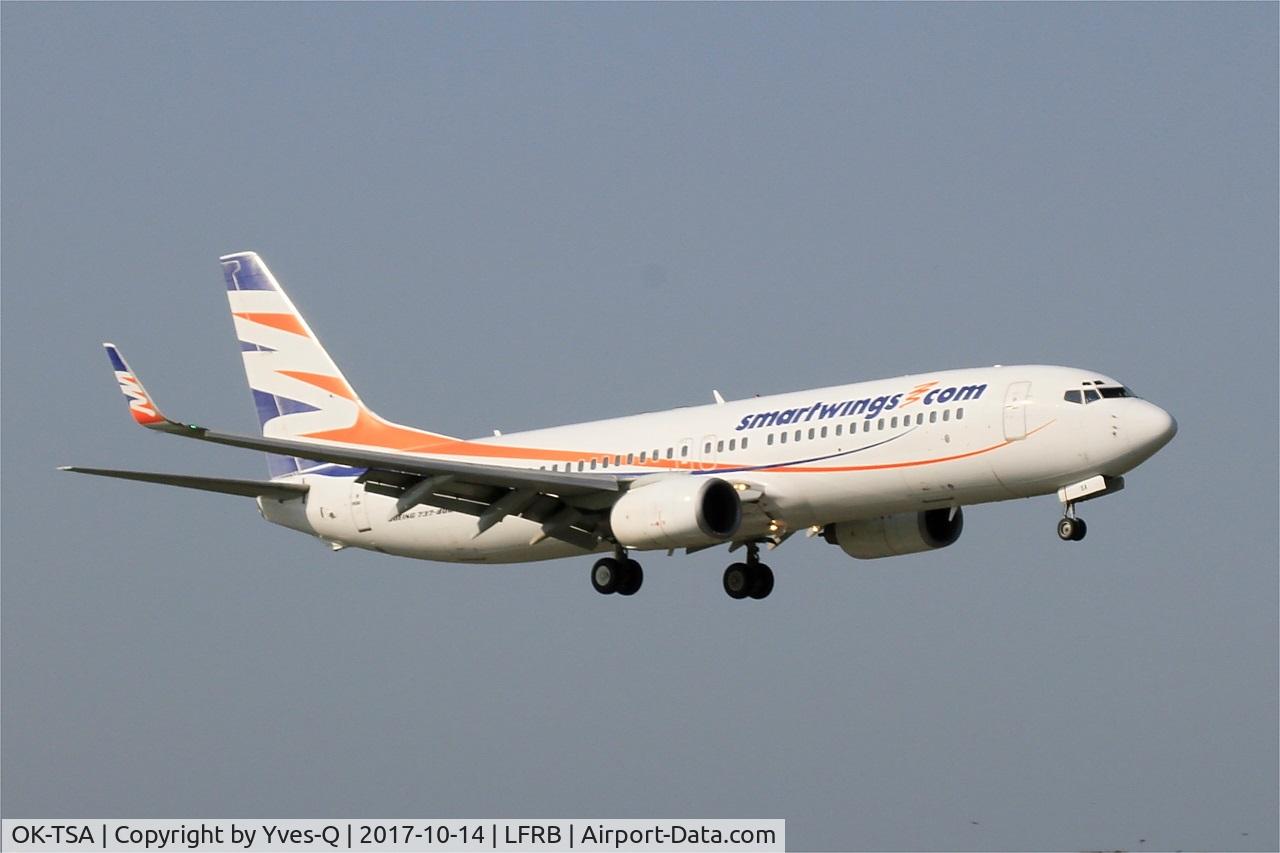 OK-TSA, 2001 Boeing 737-8S3 C/N 29250/792, Boeing 737-8S3, On final rwy 07R, Brest-Bretagne airport (LFRB-BES)