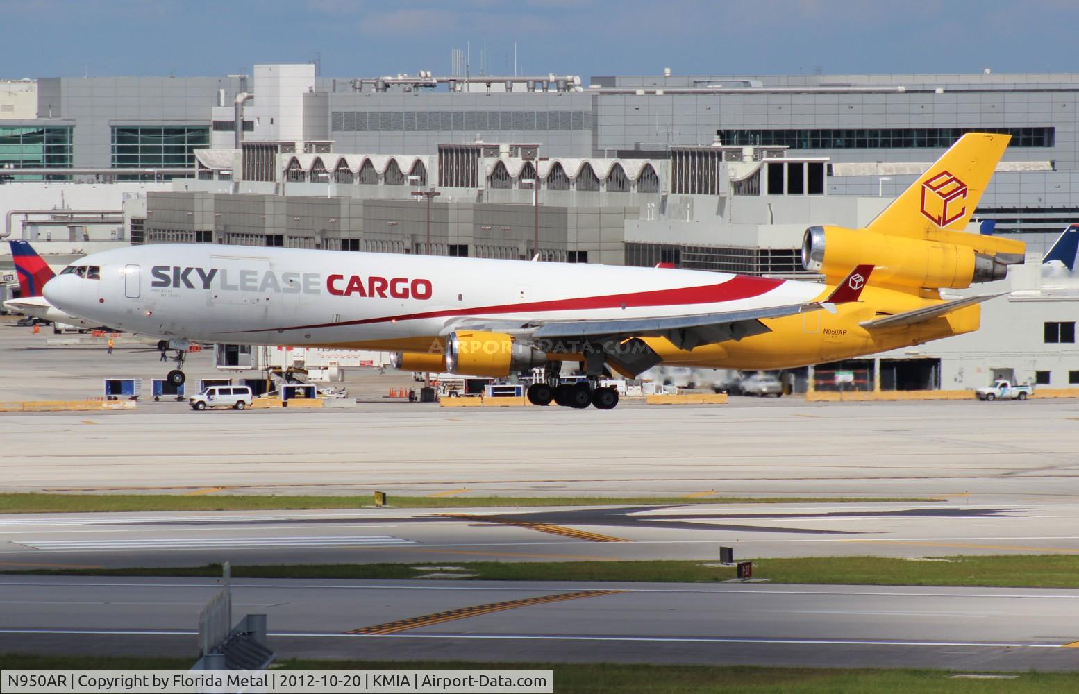 N950AR, 1991 McDonnell Douglas MD-11F C/N 48461, MIA spotting