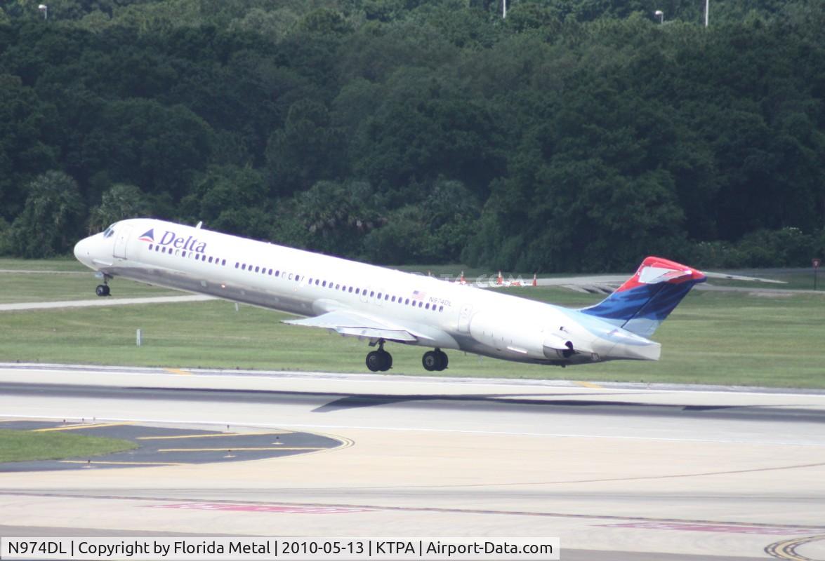 N974DL, 1991 McDonnell Douglas MD-88 C/N 53242, TPA spotting