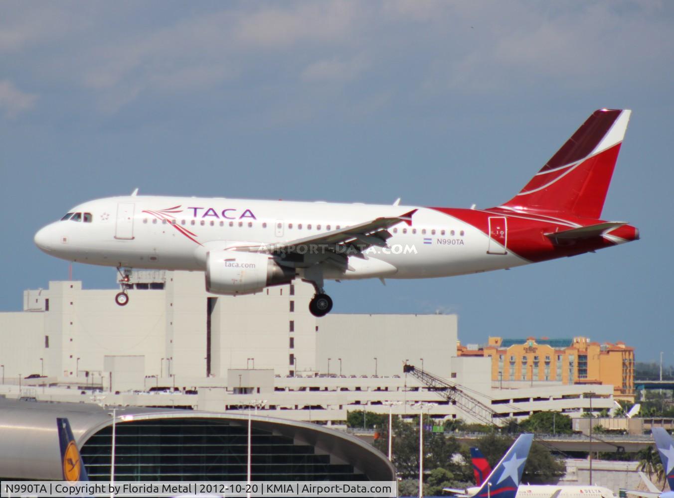 N990TA, 2001 Airbus A319-112 C/N 1598, MIA spotting