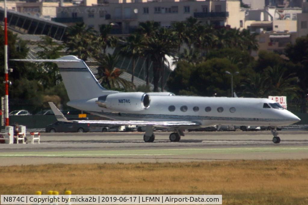N874C, 1993 Gulfstream Aerospace G-IV C/N 1219, Parked