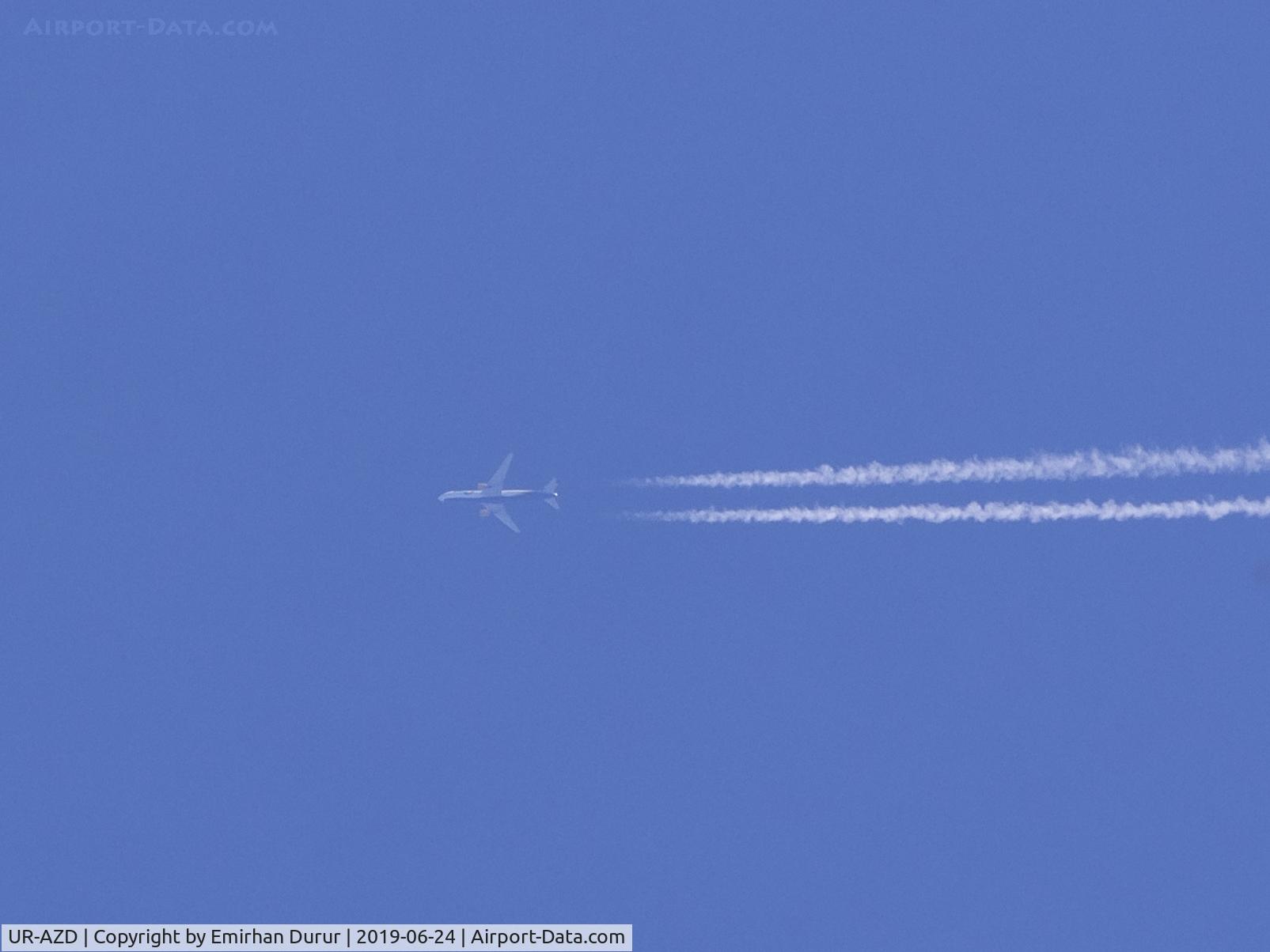 UR-AZD, 1993 Boeing 767-33A/ER C/N 25535, Enroute SSH-KBP QU4434