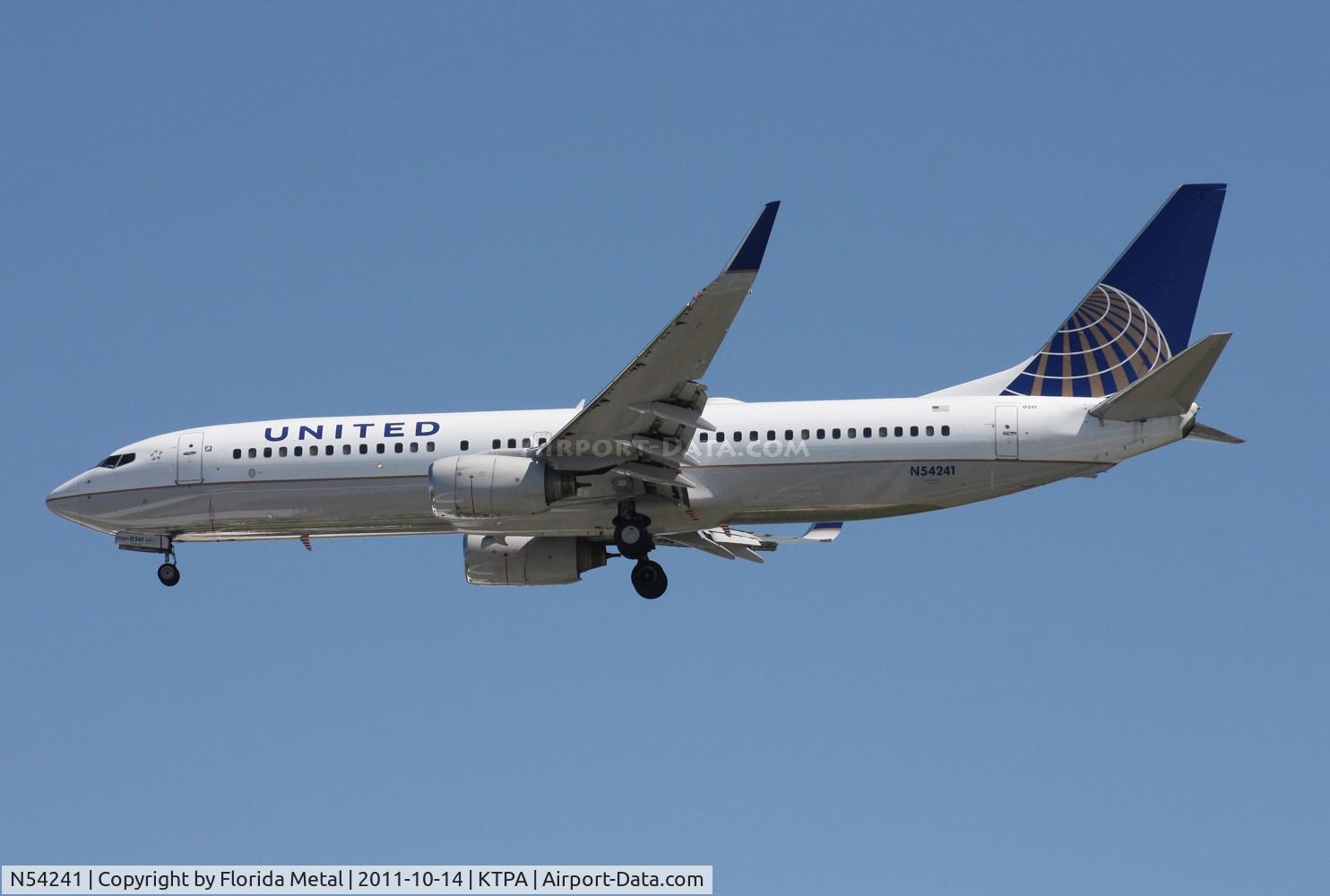 N54241, 1999 Boeing 737-824 C/N 28953, TPA spotting