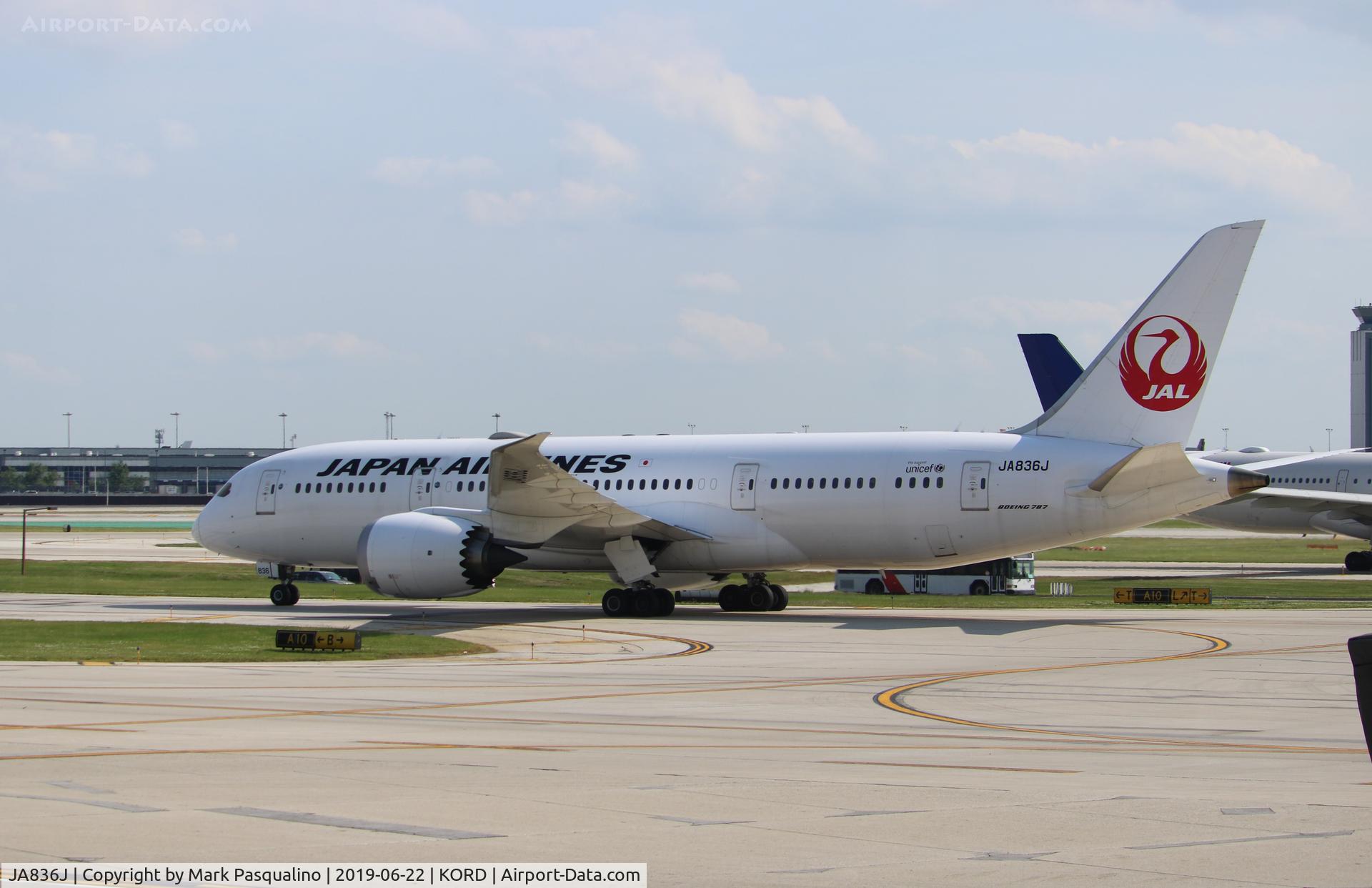 JA836J, 2014 Boeing 787-8 Dreamliner Dreamliner C/N 38135, Boeing 787-8