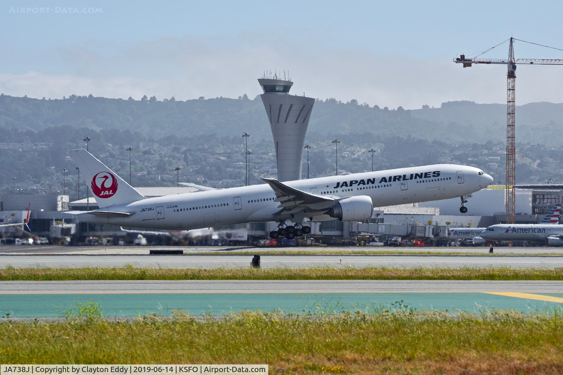 JA738J, 2008 Boeing 777-346/ER C/N 32436, SFO 2019.