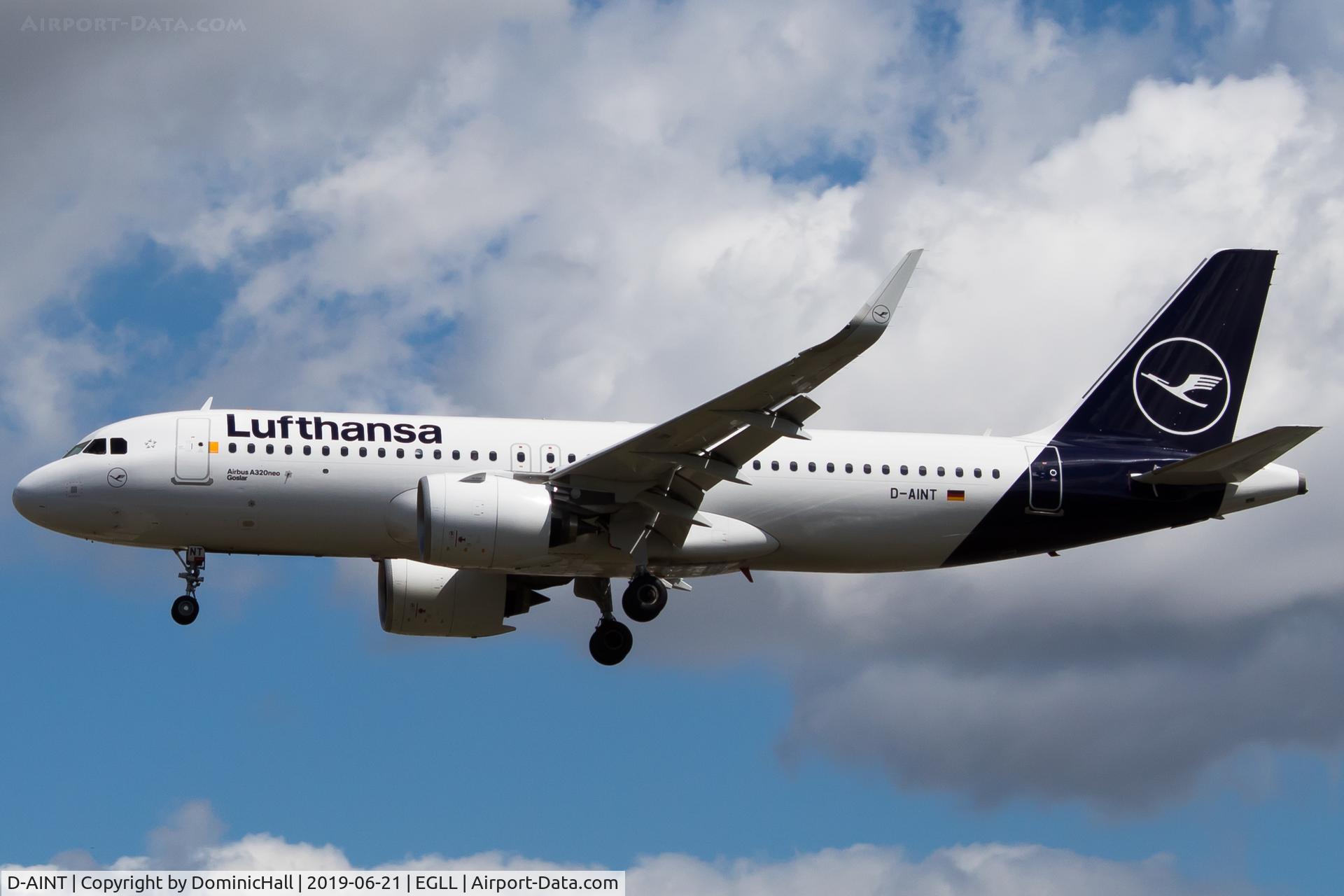 D-AINT, 2019 Airbus A320-271NEO C/N 8708, Landing RWY 27L