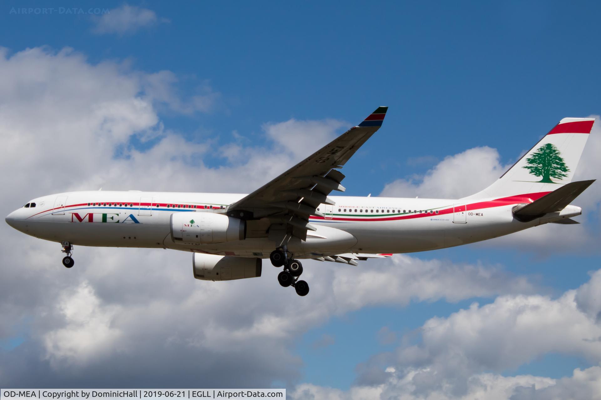 OD-MEA, 2009 Airbus A330-243 C/N 984, Landing RWY 27L