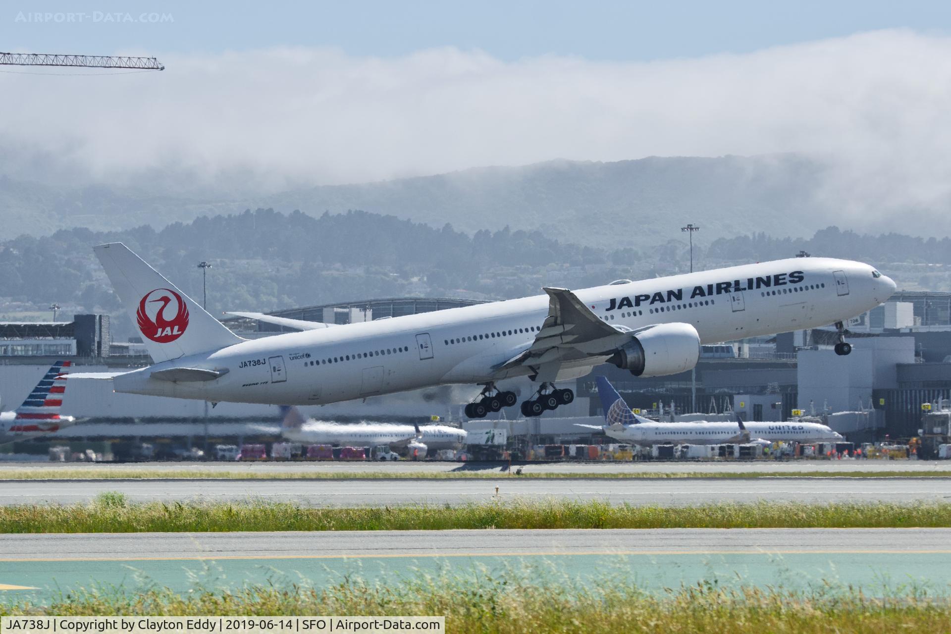 JA738J, 2008 Boeing 777-346/ER C/N 32436, SFO 2019.