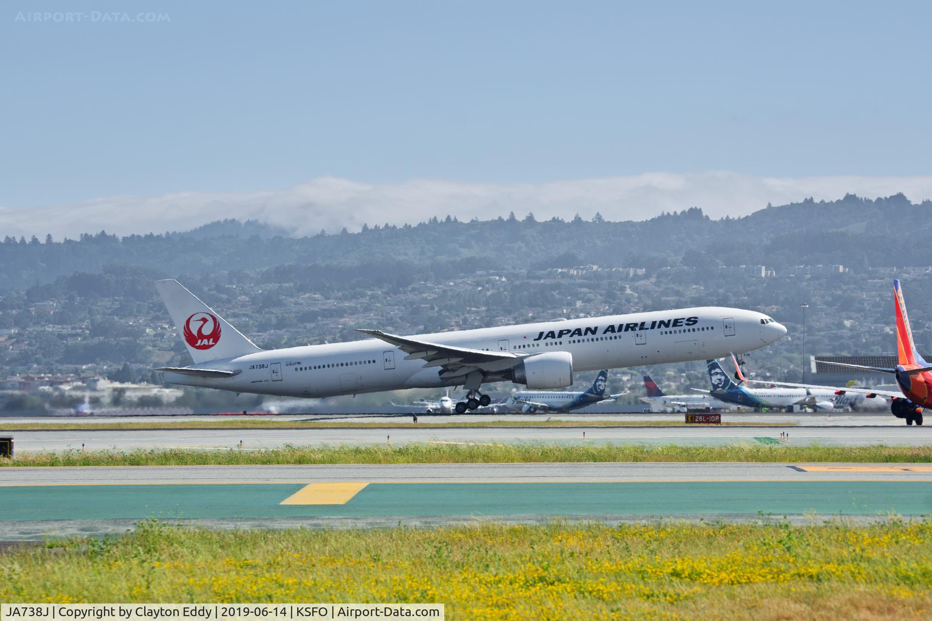 JA738J, 2008 Boeing 777-346/ER C/N 32436, SFO 2019.