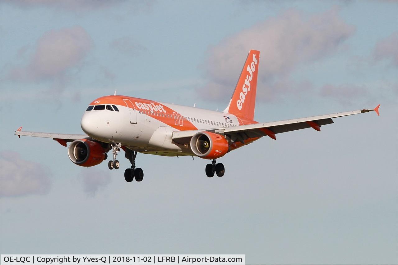 OE-LQC, 2009 Airbus A319-111 C/N 3788, Airbus A319-111, Short approach rwy 25L, Brest-Bretagne Airport (LFRB-BES)