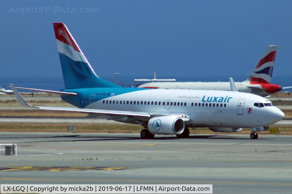 LX-LGQ, 2004 Boeing 737-7C9 C/N 33802, Taxiing