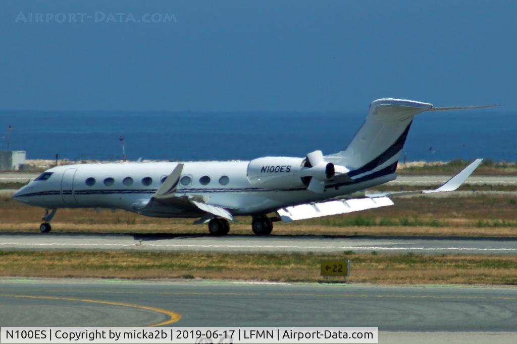 N100ES, 2011 Gulfstream G-VI (G650ER) C/N 6014, Landing