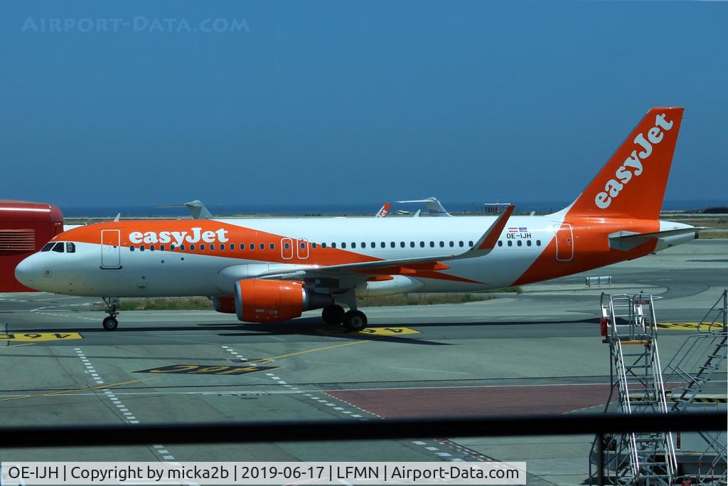 OE-IJH, 2017 Airbus A320-214 C/N 7687, Taxiing