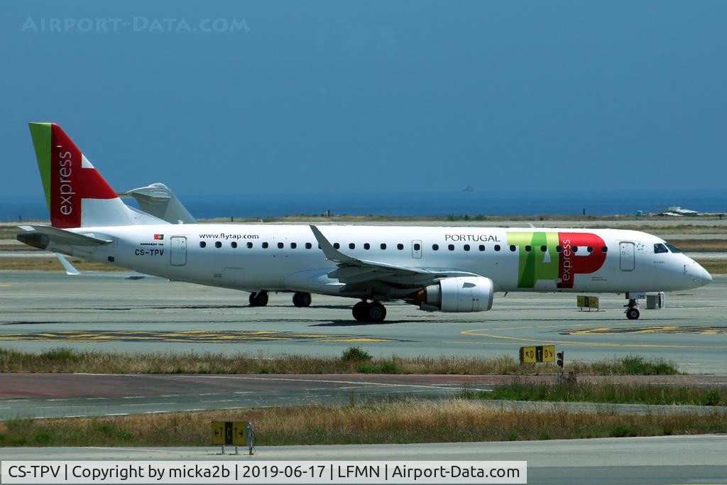 CS-TPV, 2012 Embraer 190LR (ERJ-190-100LR) C/N 19000541, Taxiing