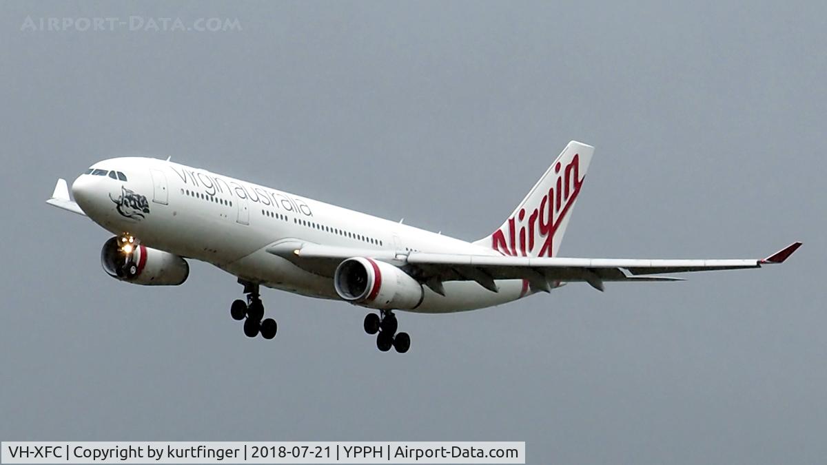 VH-XFC, 2012 Airbus A330-243 C/N 1293, Airbus A330-243. Virgin Australia VH-XFC, final runway 03 YPPH 21/07/18.