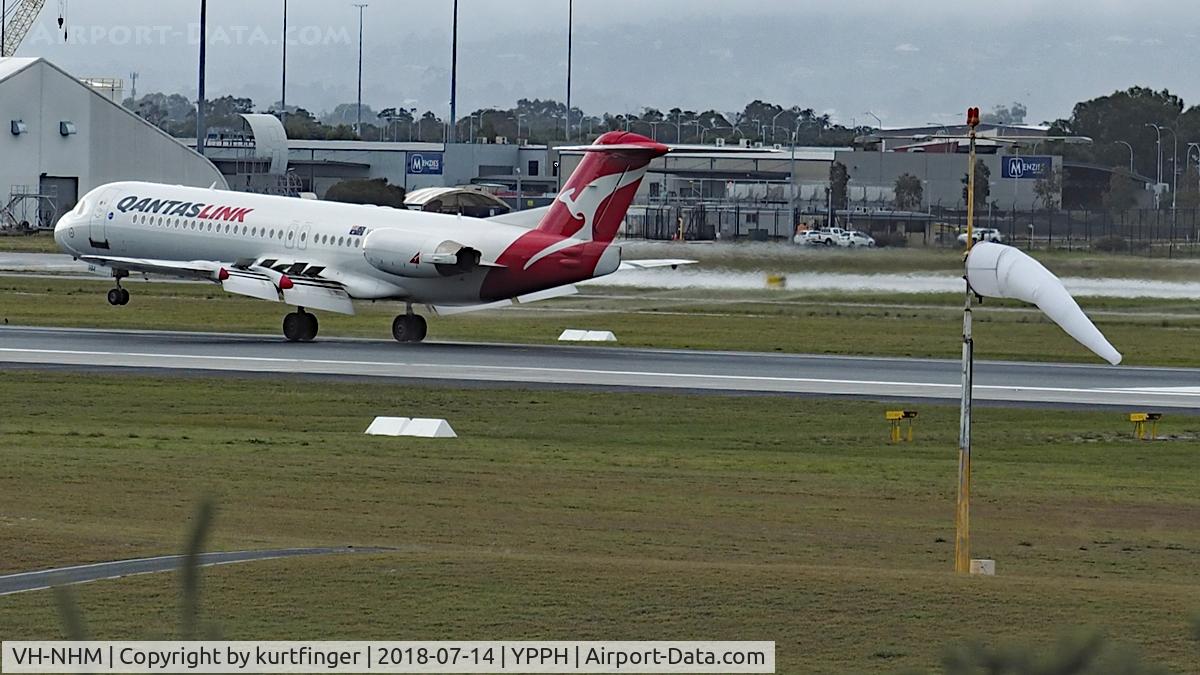 VH-NHM, 1993 Fokker 100 (F-28-0100) C/N 11449, Fokker 100. QantasLink VH-NHM, touchdown runway 03 14/07/18.