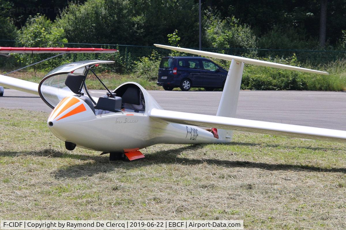 F-CIDF, Schempp-Hirth Duo Discus C/N 382, At Cerfontaine.