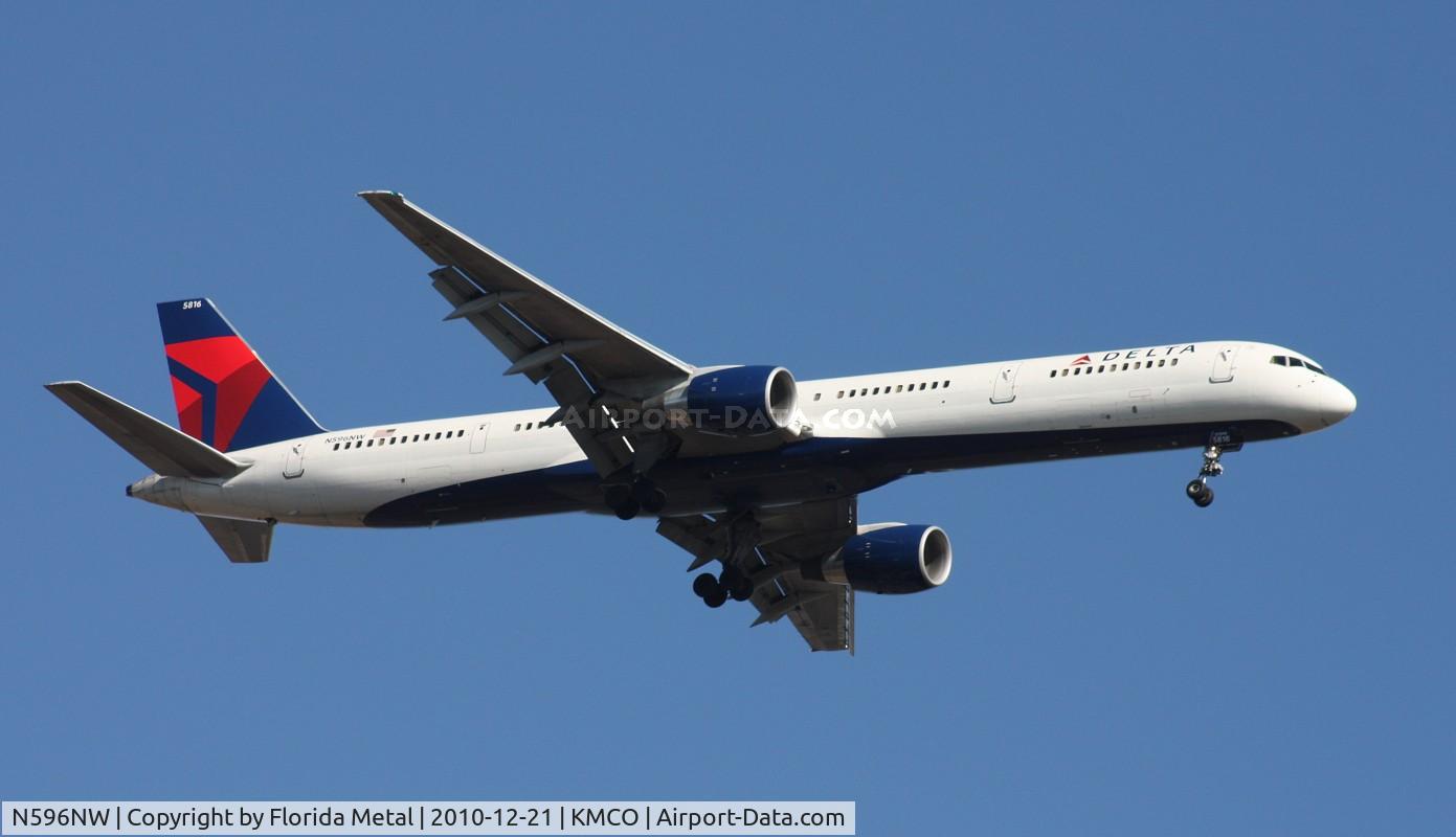 N596NW, 2003 Boeing 757-351 C/N 32996, MCO spotting
