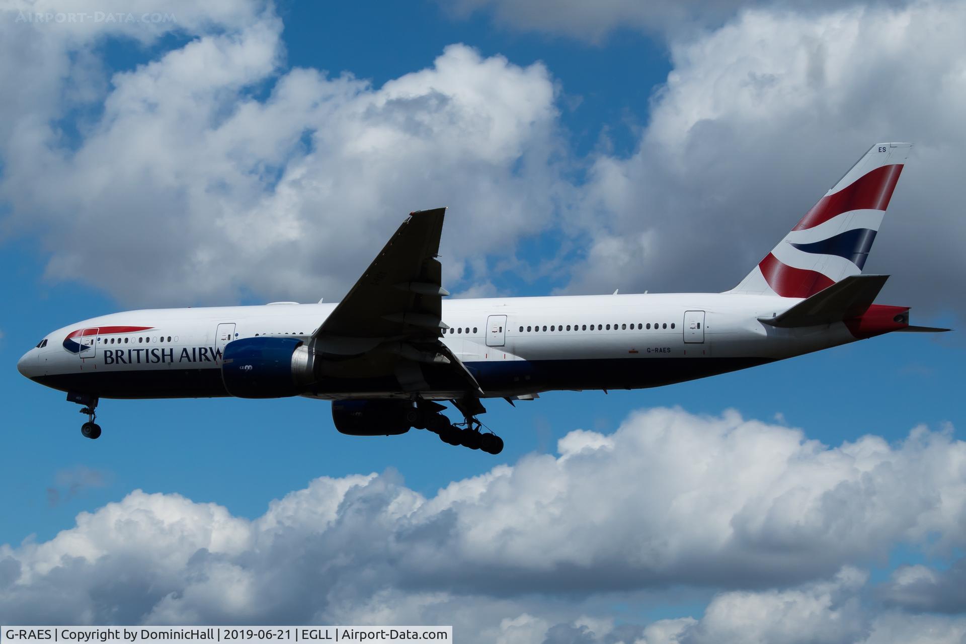 G-RAES, 1997 Boeing 777-236 C/N 27491, Landing RWY 27L