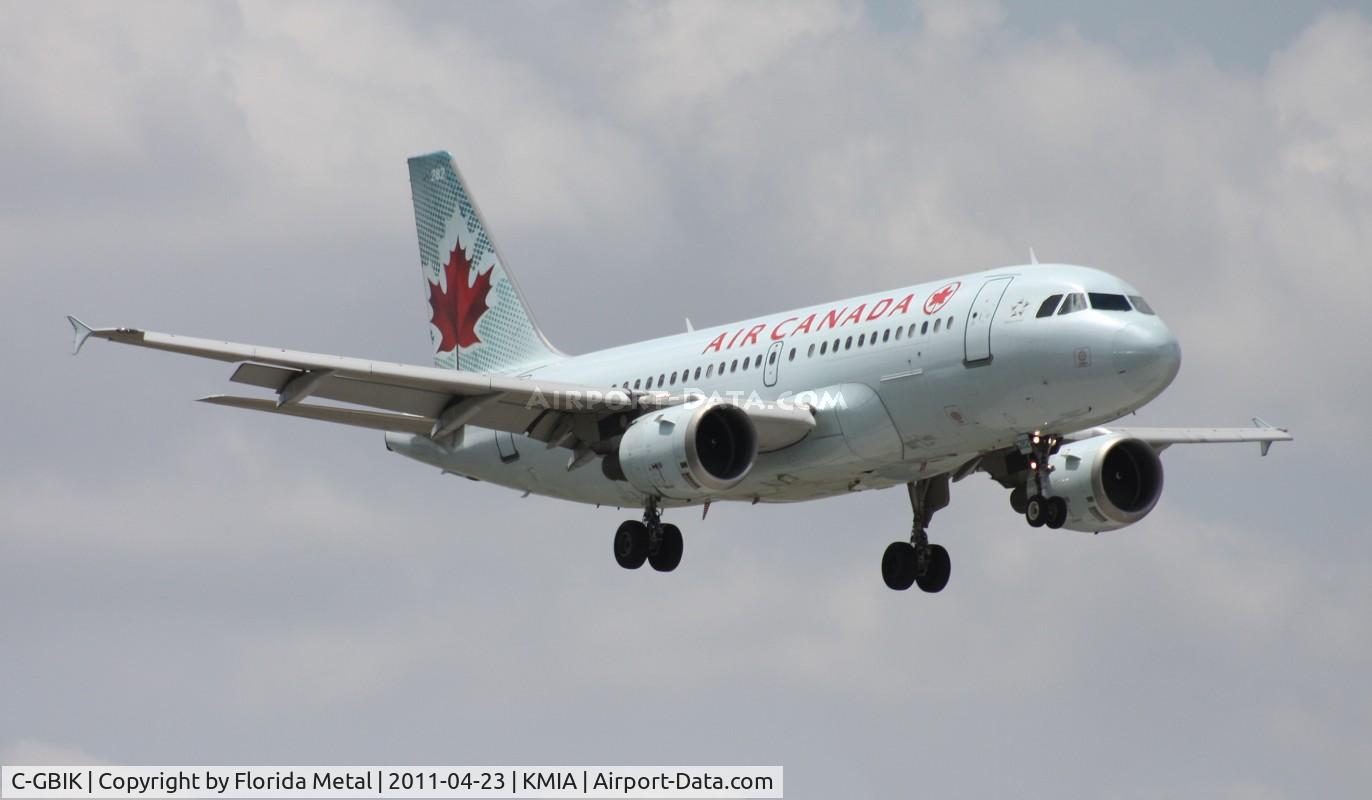 C-GBIK, 1998 Airbus A319-114 C/N 831, MIA spotting