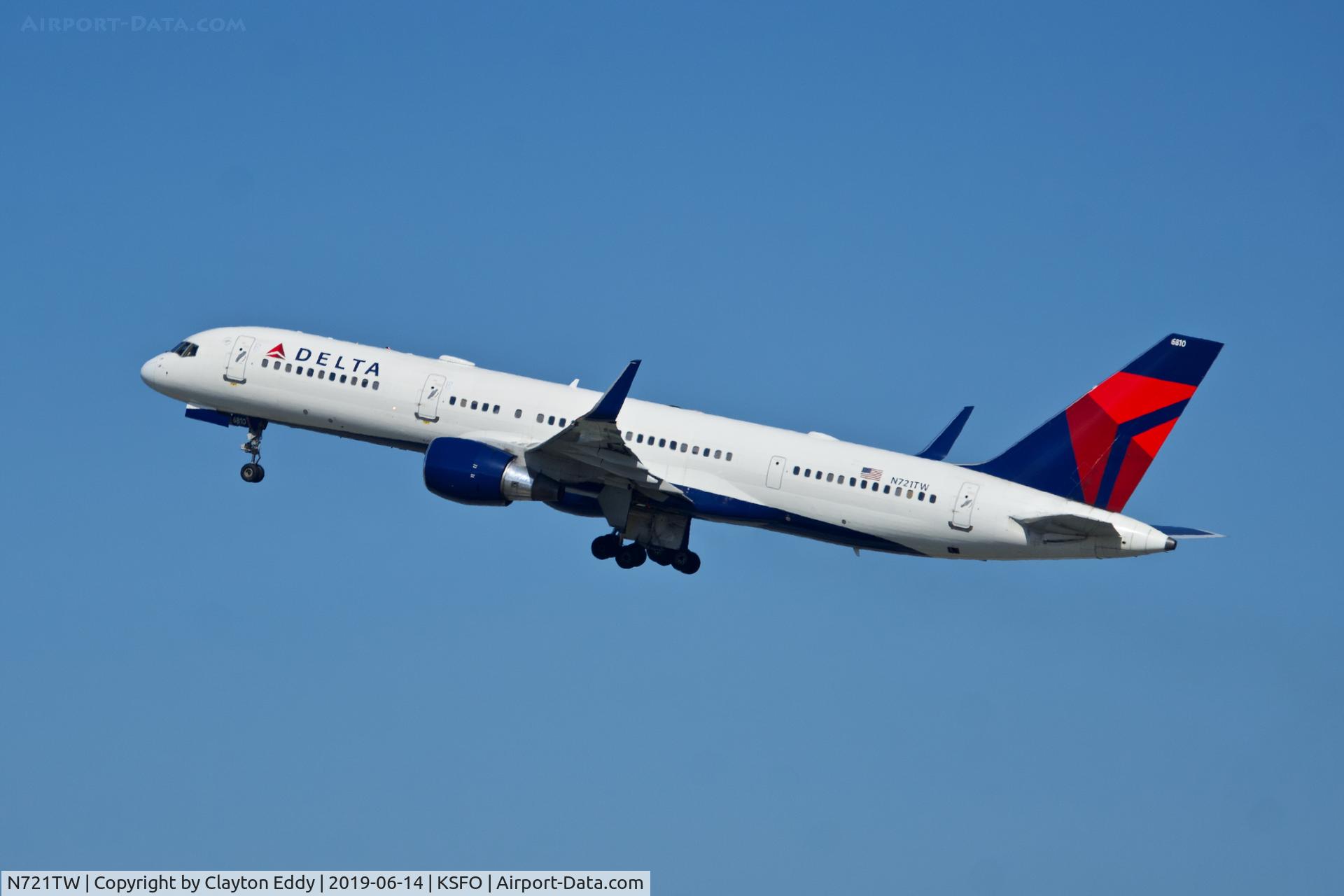 N721TW, 1999 Boeing 757-231 C/N 29954, Departing runway 01 SFO 2019.
