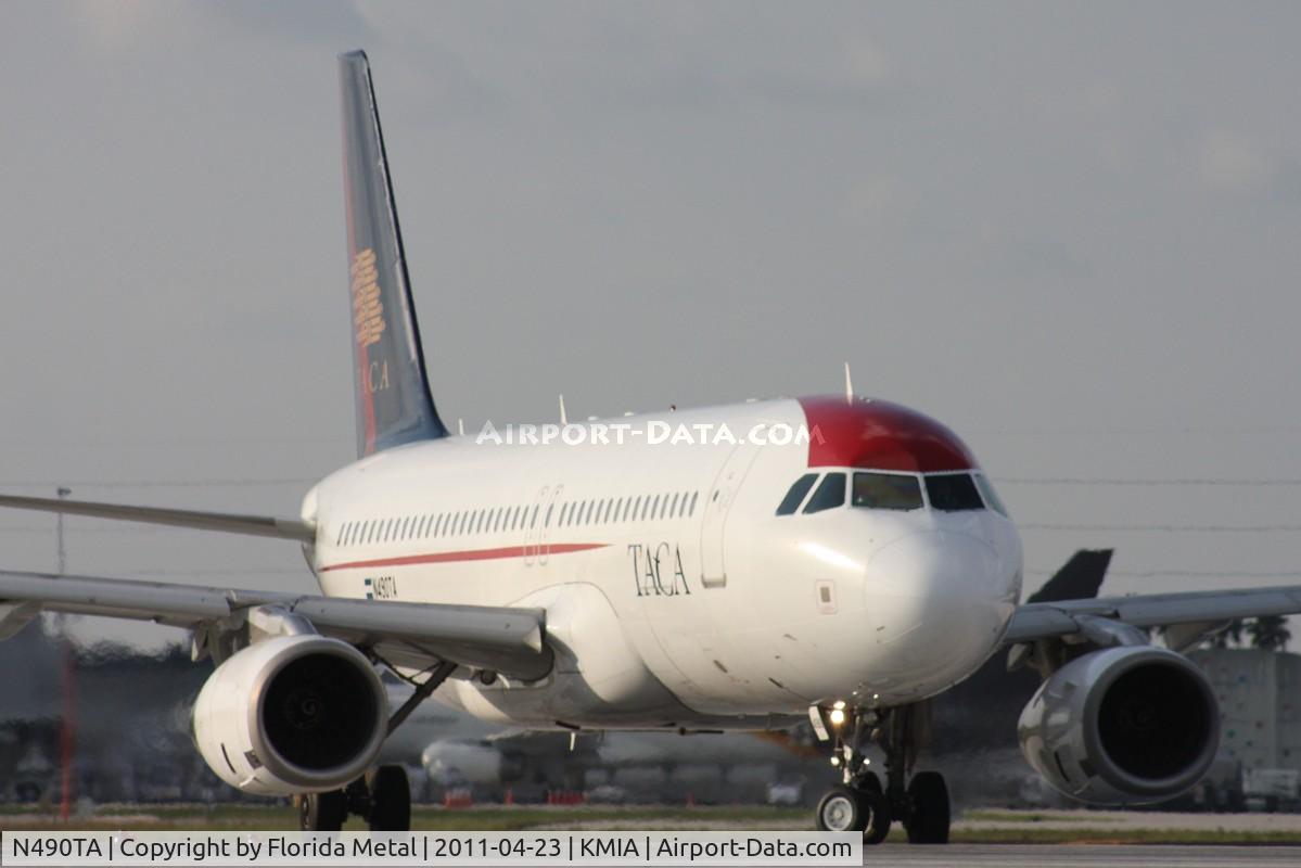 N490TA, 2004 Airbus A320-233 C/N 2282, MIA spotting