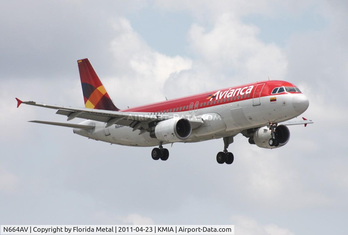 N664AV, 2008 Airbus A320-214 C/N 3664, MIA spotting