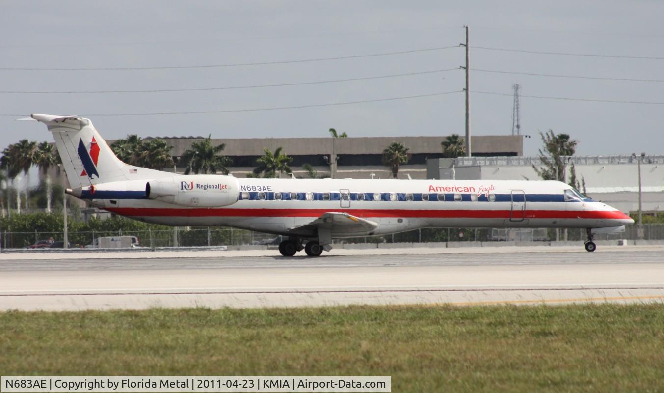 N683AE, 2004 Embraer ERJ-145LR (EMB-145LR) C/N 14500833, MIA spotting