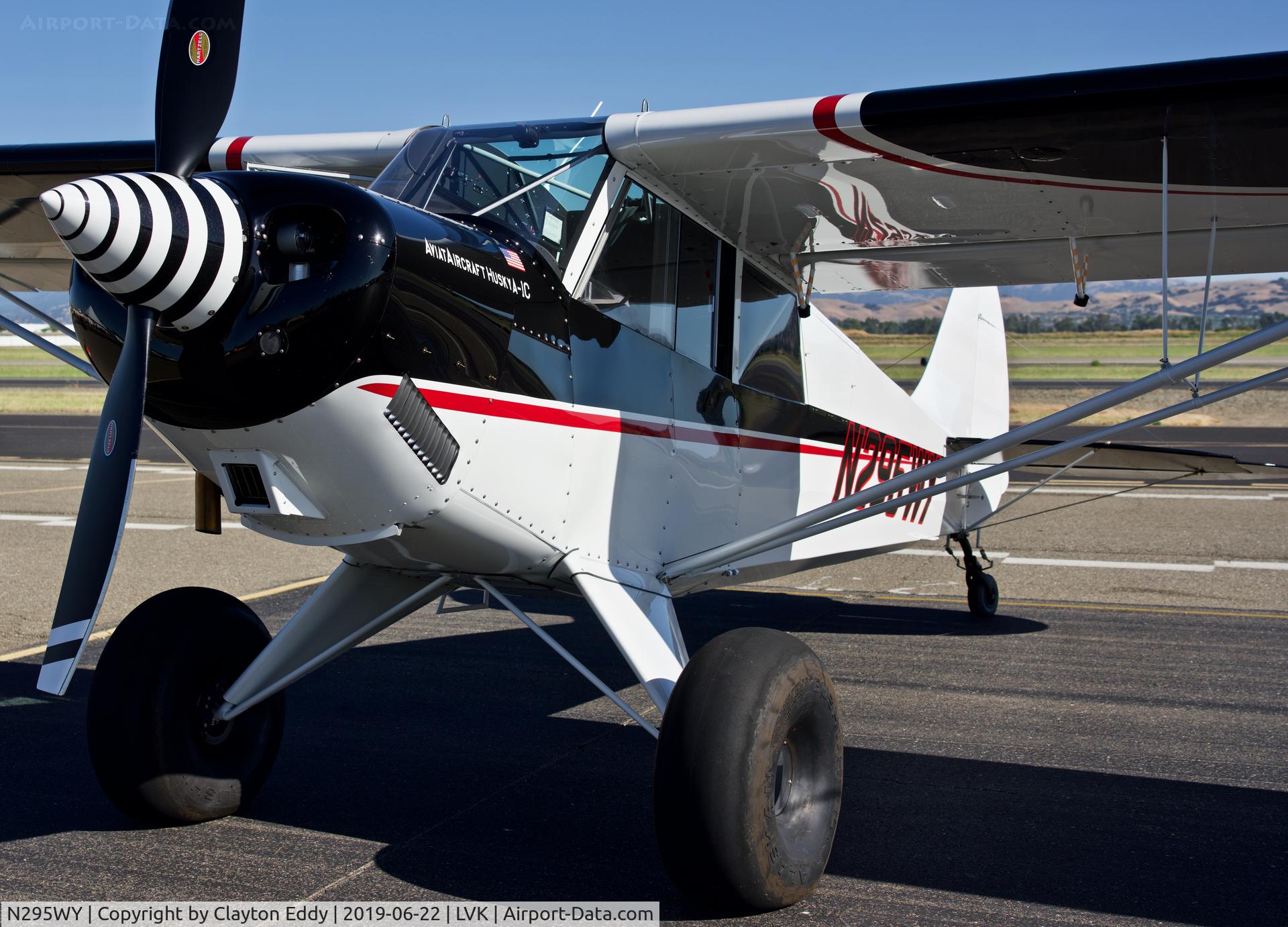 N295WY, 2018 Aviat Husky A-1C-180 C/N 3295, Livermore Airport California 2019.