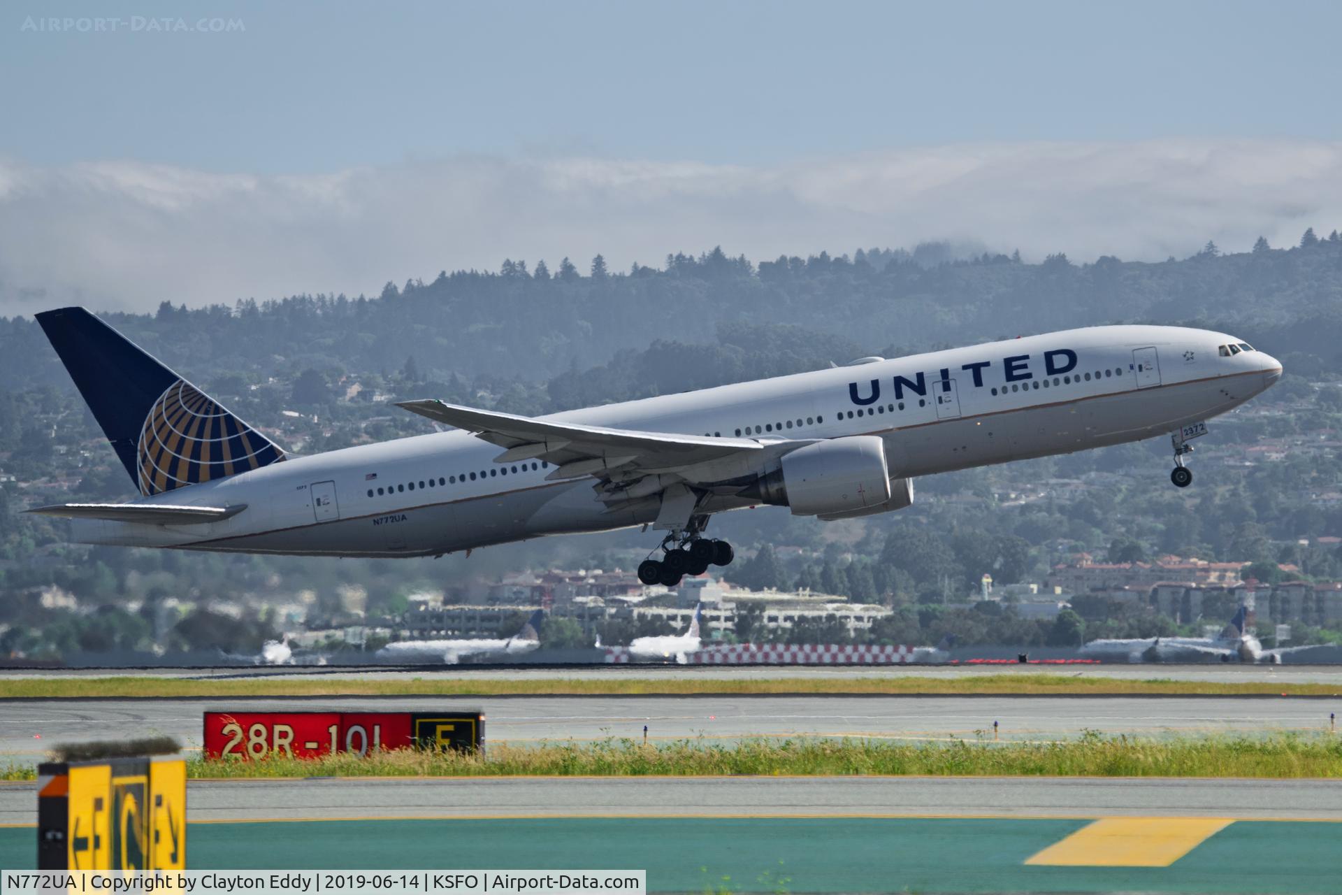 N772UA, 1995 Boeing 777-222 C/N 26930, SFO 2019.