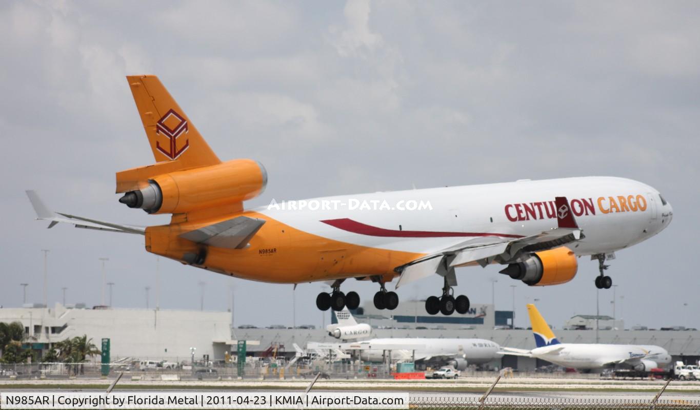 N985AR, 1992 McDonnell Douglas MD-11F C/N 48430, MIA spotting