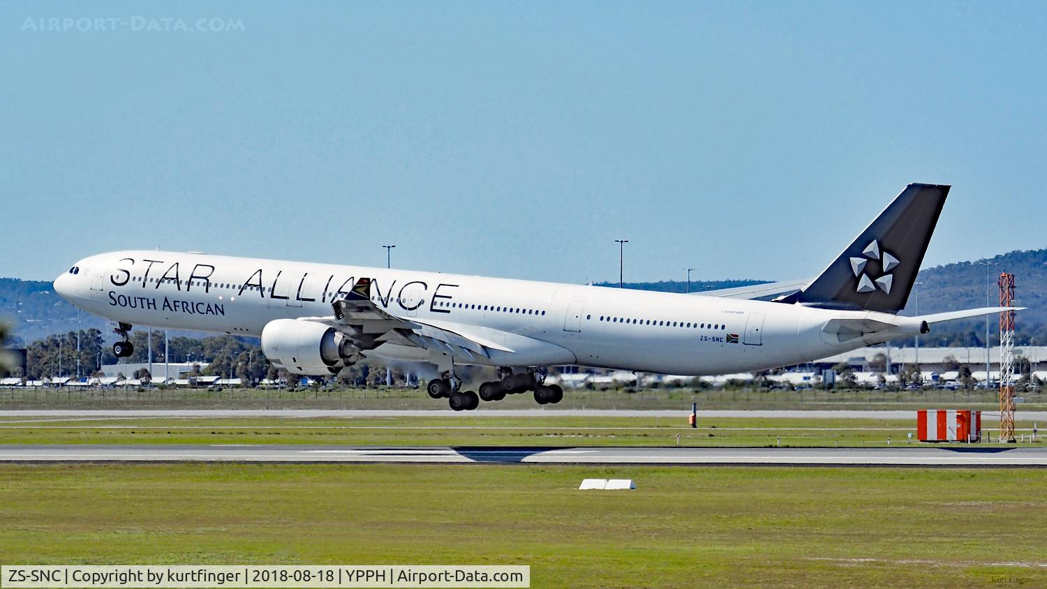 ZS-SNC, 2003 Airbus A340-642 C/N 426, Airbus A340-642. South African Airways ZS-SNC runway 03 YPPH  18/08/18.