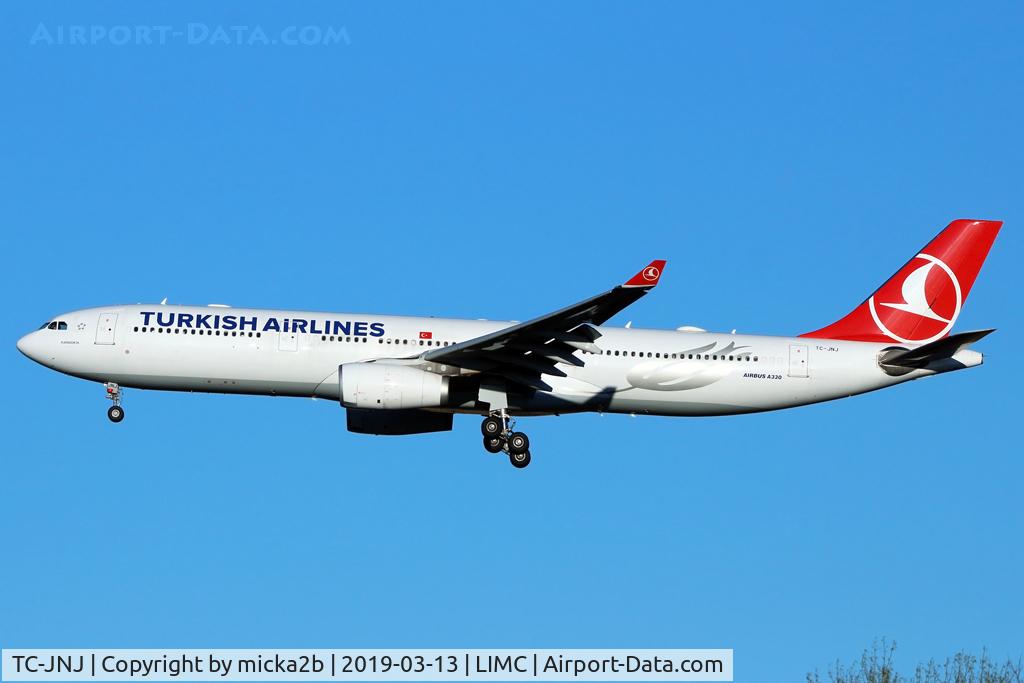 TC-JNJ, 2010 Airbus A330-343X C/N 1170, Landing