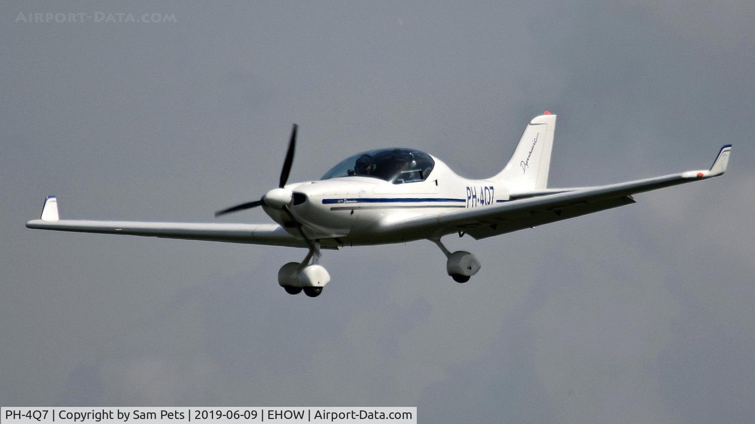 PH-4Q7, 2008 Aerospool WT-9 Dynamic C/N DY231/2008, At Oostwold.