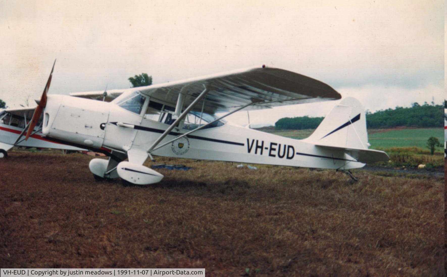 VH-EUD, 1946 Auster J-1N Alpha C/N 2199, VH-EUD Cowley, Qld.. 17-11-91