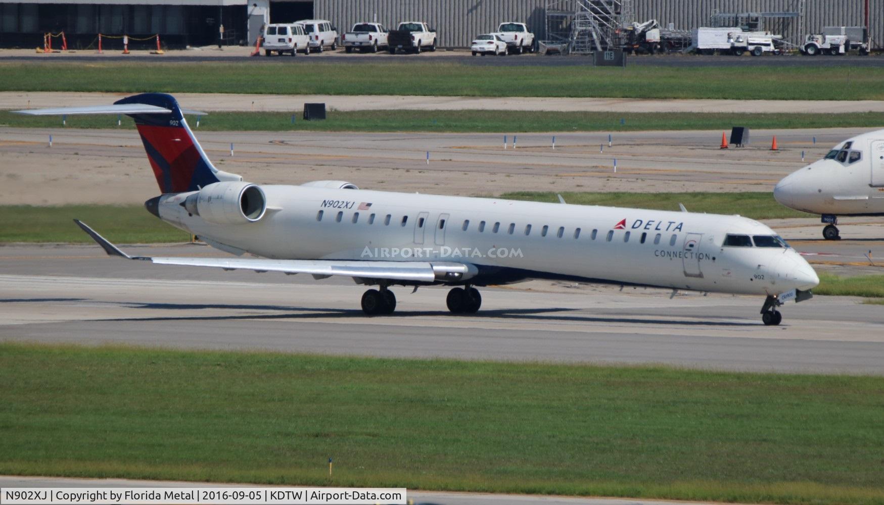 N902XJ, 2007 Bombardier CRJ-900ER (CL-600-2D24) C/N 15131, DTW spotting