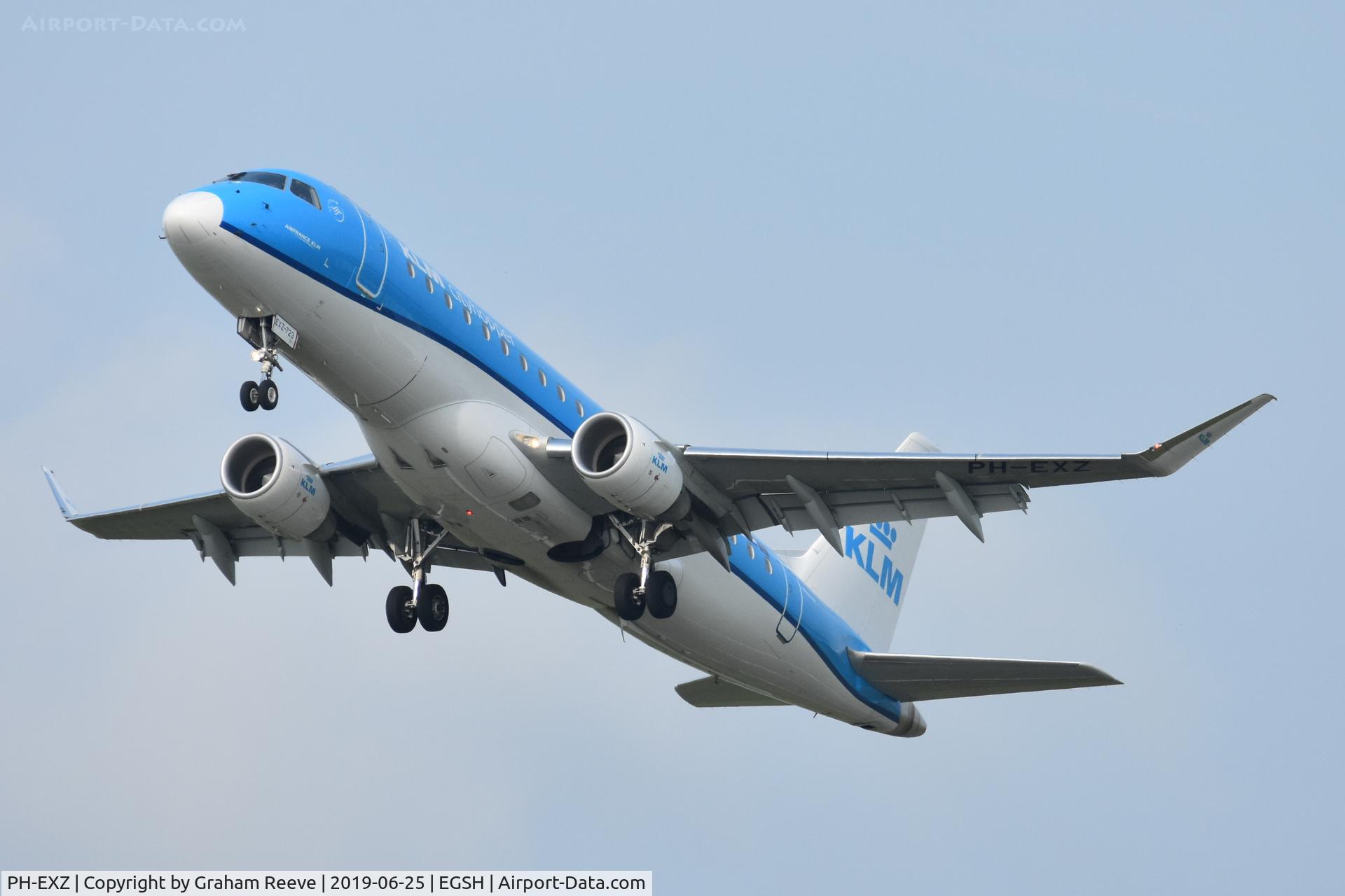 PH-EXZ, 2018 Embraer 175STD (ERJ-170-200) C/N 17000723, Departing from Norwich.