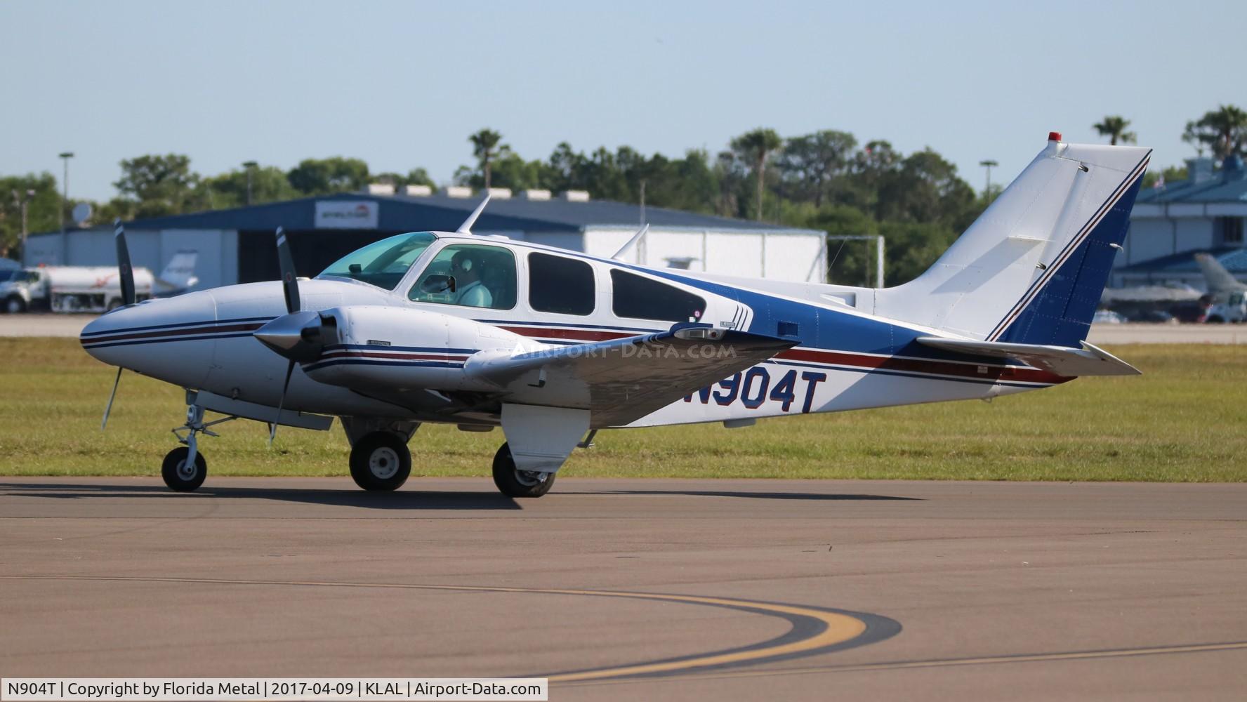 N904T, 1974 Beech 95-B55 (T42A) Baron C/N TC-1755, Sun N Fun 2017