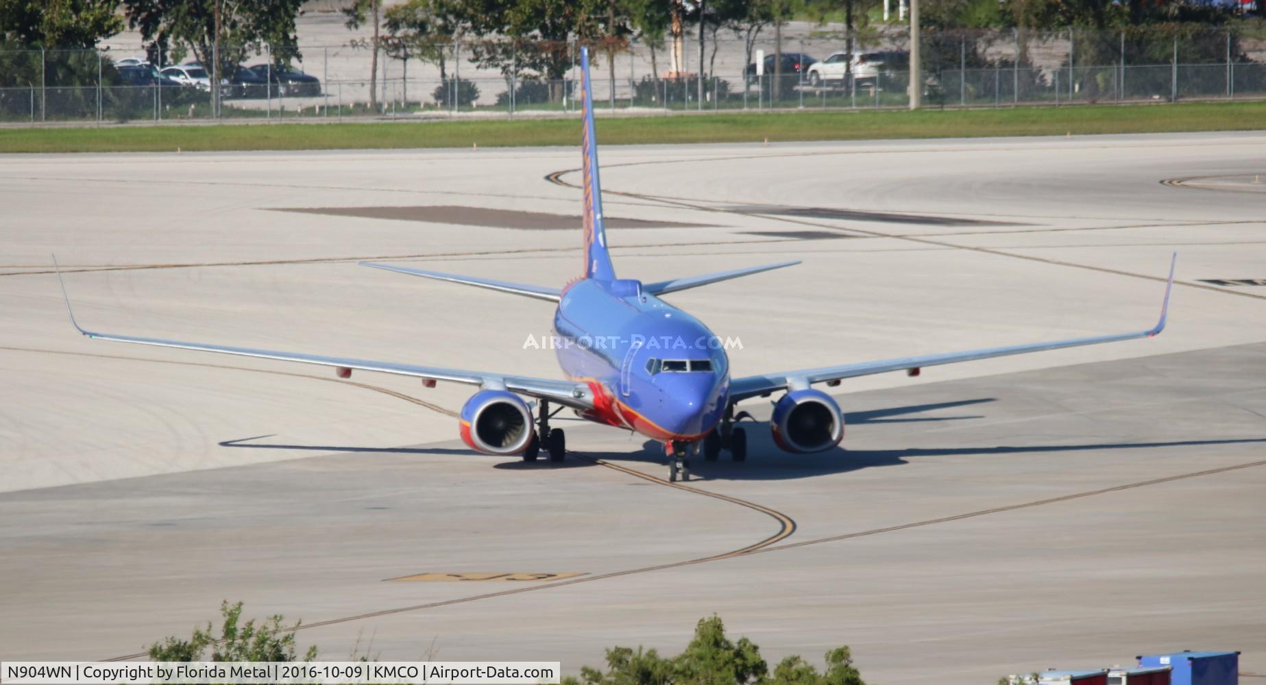 N904WN, 2008 Boeing 737-7H4 C/N 36616, MCO spotting