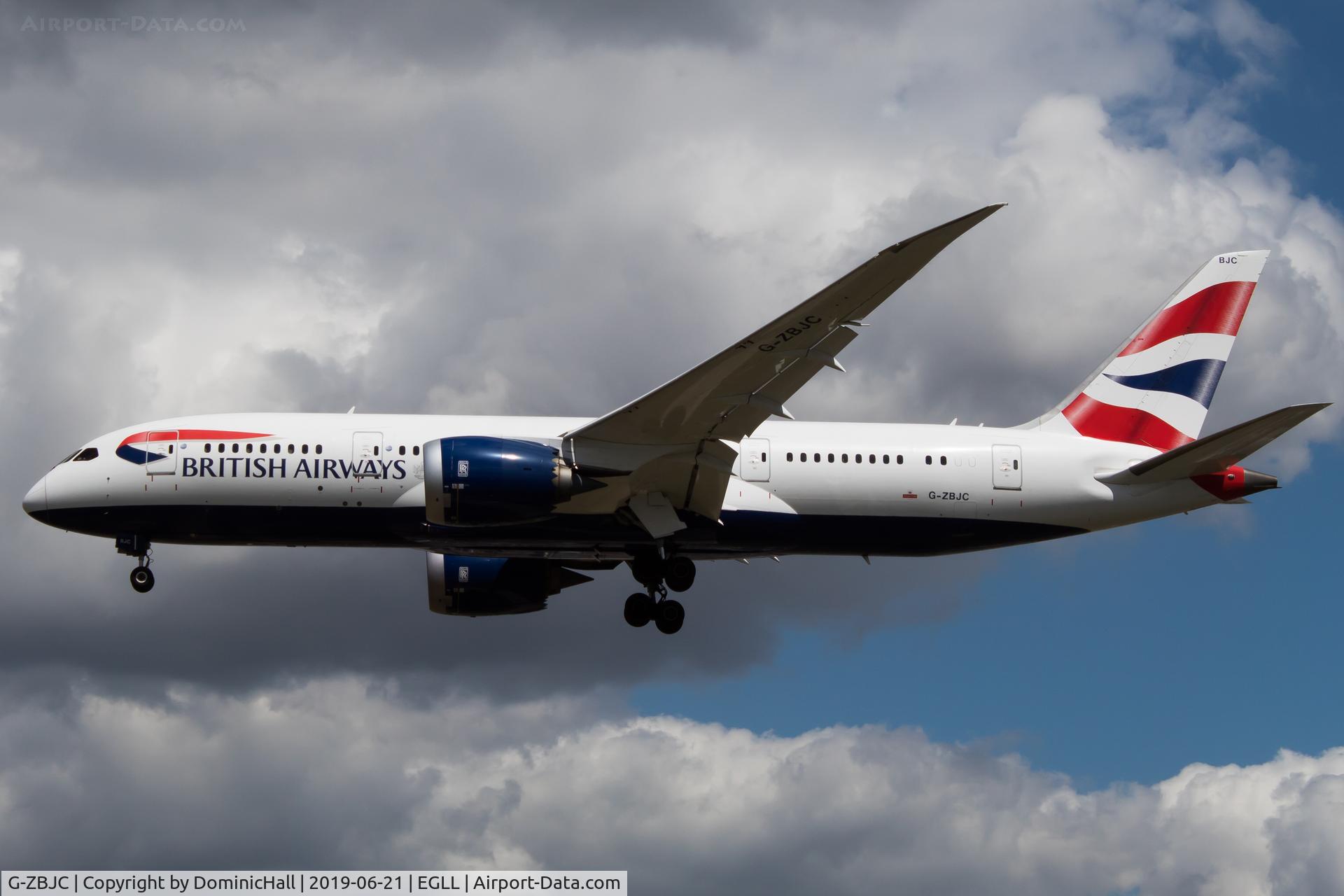 G-ZBJC, 2013 Boeing 787-8 Dreamliner C/N 38611, Landing RWY 27L